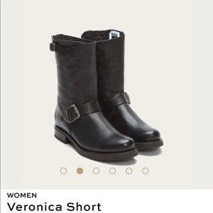 Frye Veronica short black boots